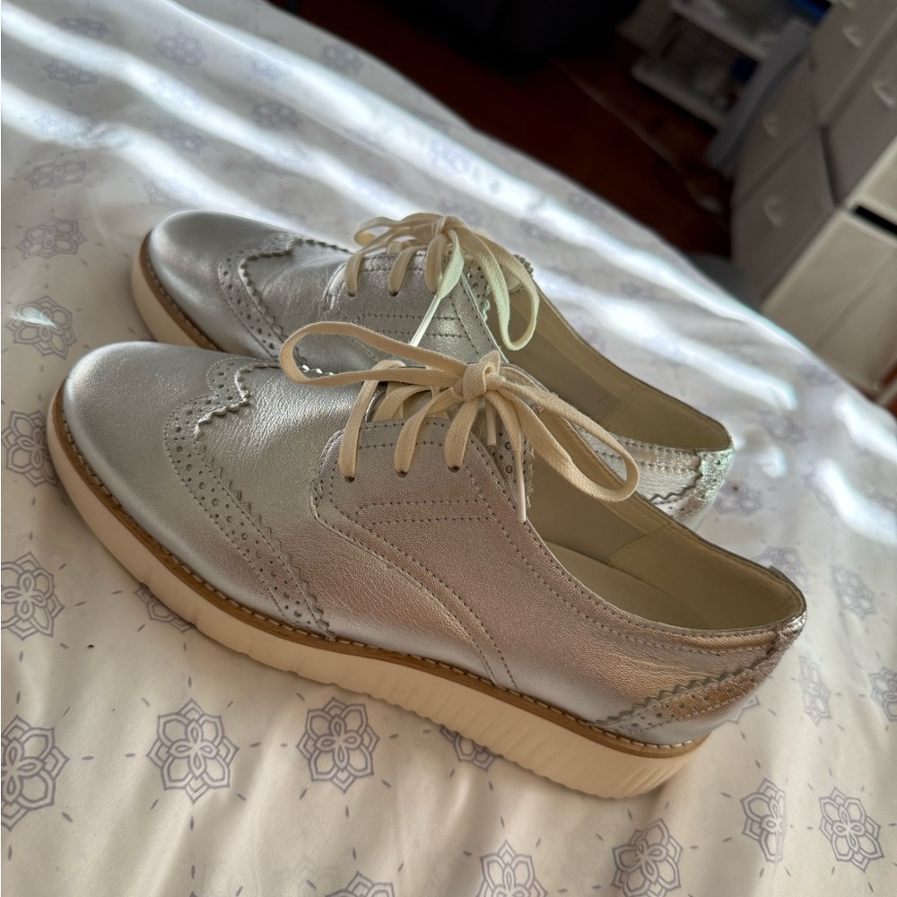 Cole Haan Silver Wedges Sleek Comfortable Design